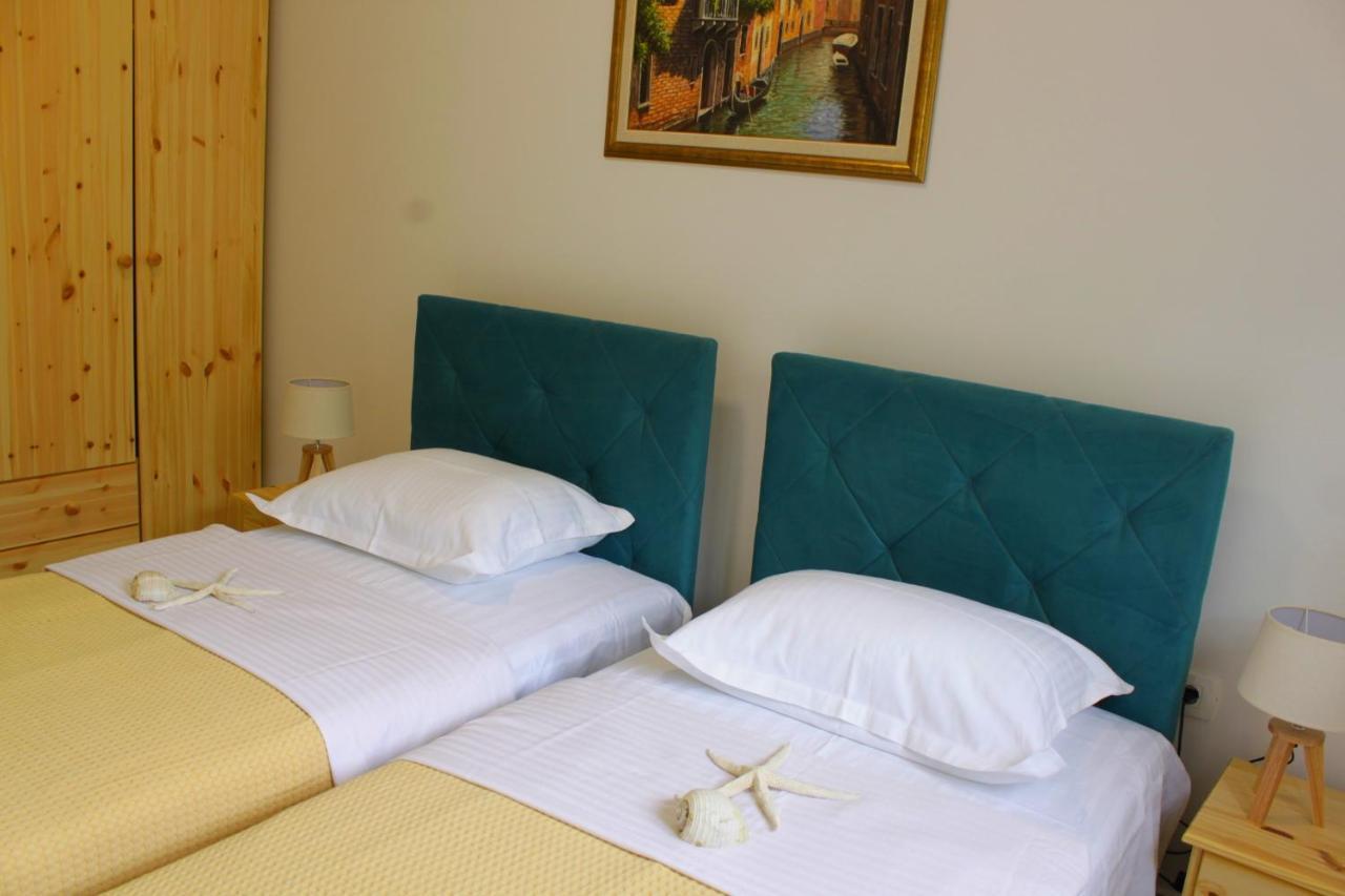 Blue Mediterranean Apartments Sveti Stefan Exterior foto