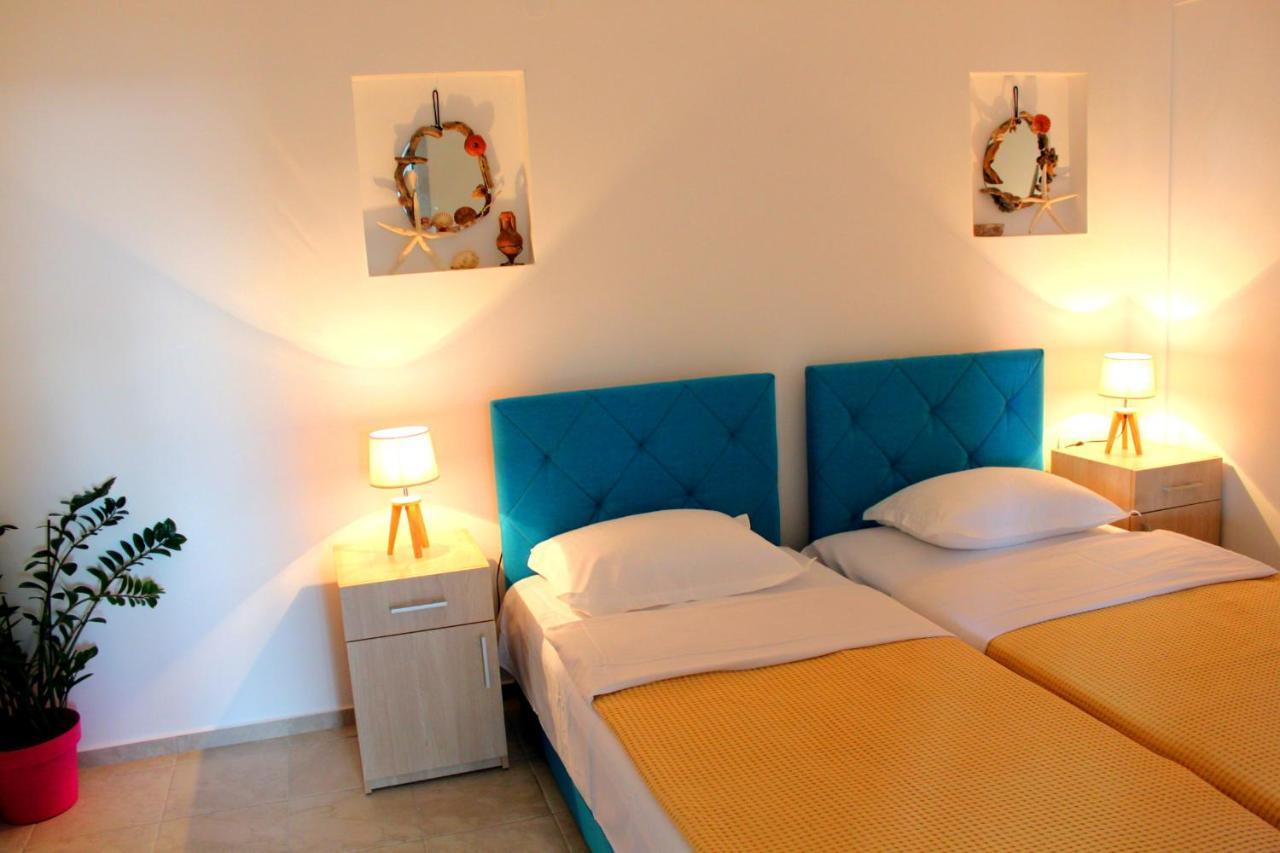 Blue Mediterranean Apartments Sveti Stefan Exterior foto